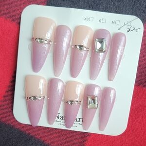 Elegant Pastel Shimmer Purple Nail Set - Nail Bed Size L (STANDARD FIT)